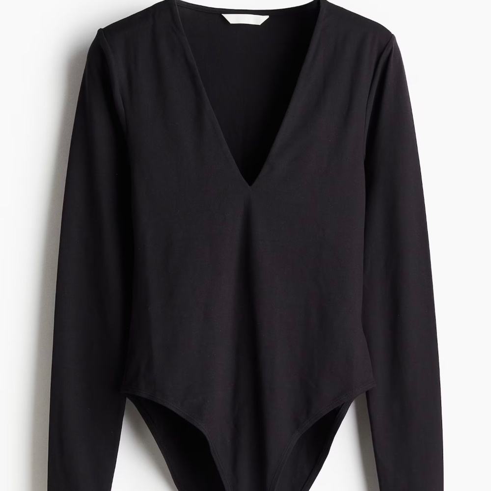 NWT H&M Bodysuit V-Neck Long-sleeve Jersey Black Minimalist Women's Size L
